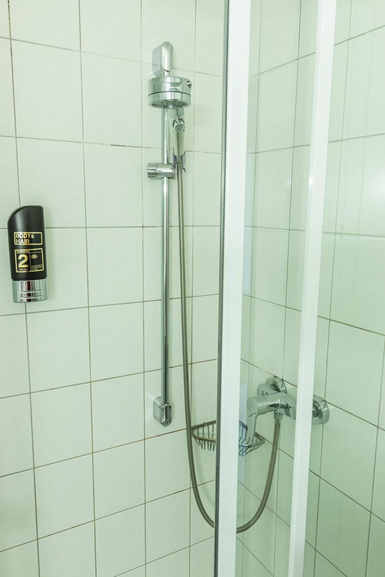 Hotelpension Zum Gockl Allershausen Εξωτερικό φωτογραφία